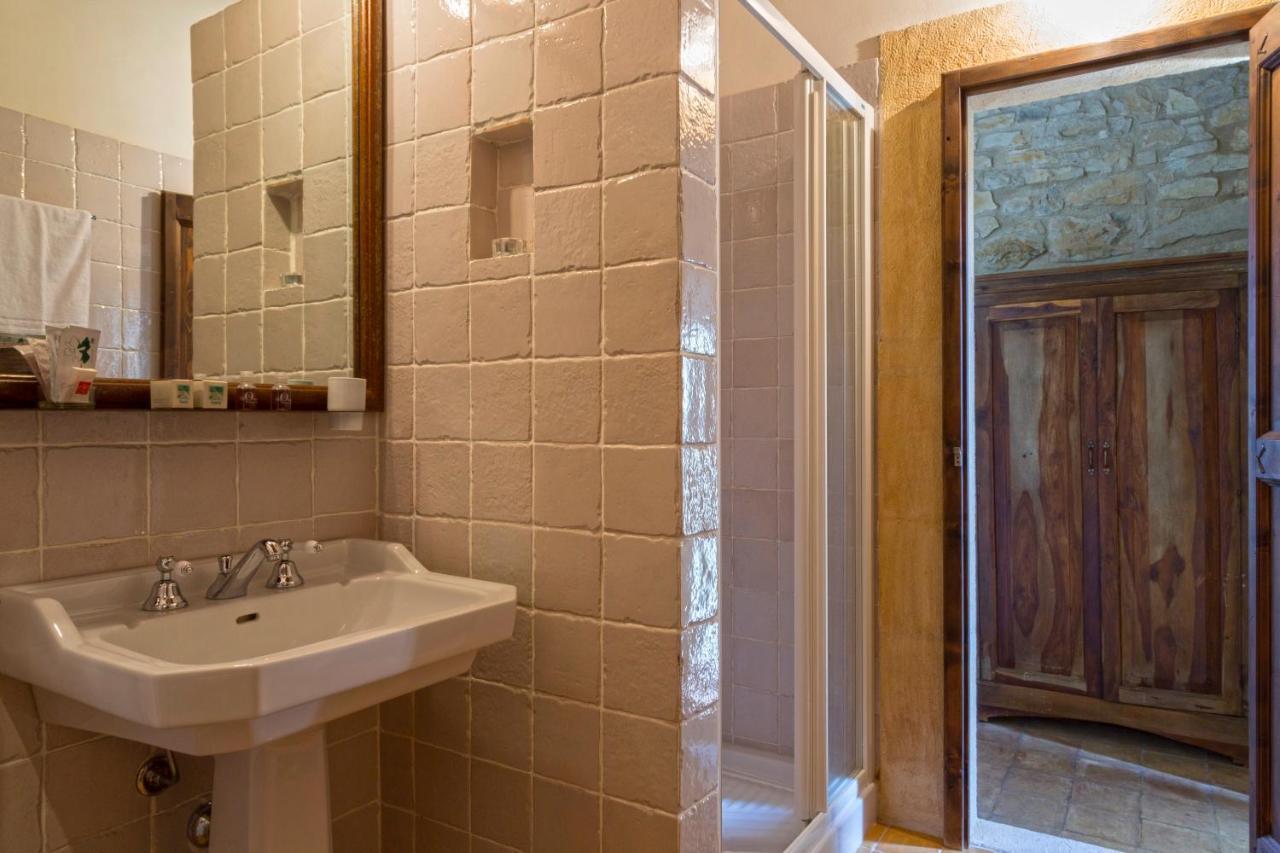 Masseria Fortificata Lo Zafferaneto Buccheri Esterno foto